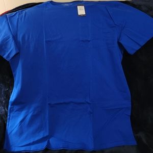 Short-sleeved tshirt